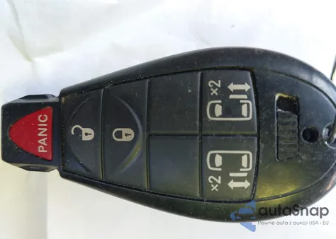 2016 Dodge Grand Caravan Sxt z USA, uszkodzony, nr VIN 2C4RDGCG2GR375210